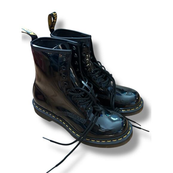 Dr. Martens 1460 Women's US 7 Black Shiny Patent Leather 8-Eye Combat Boots - Picture 4 of 11